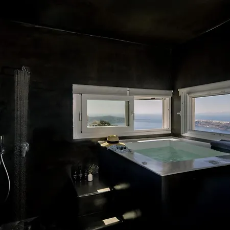 Honeymoon With Jacuzzi Nea Premium Residences